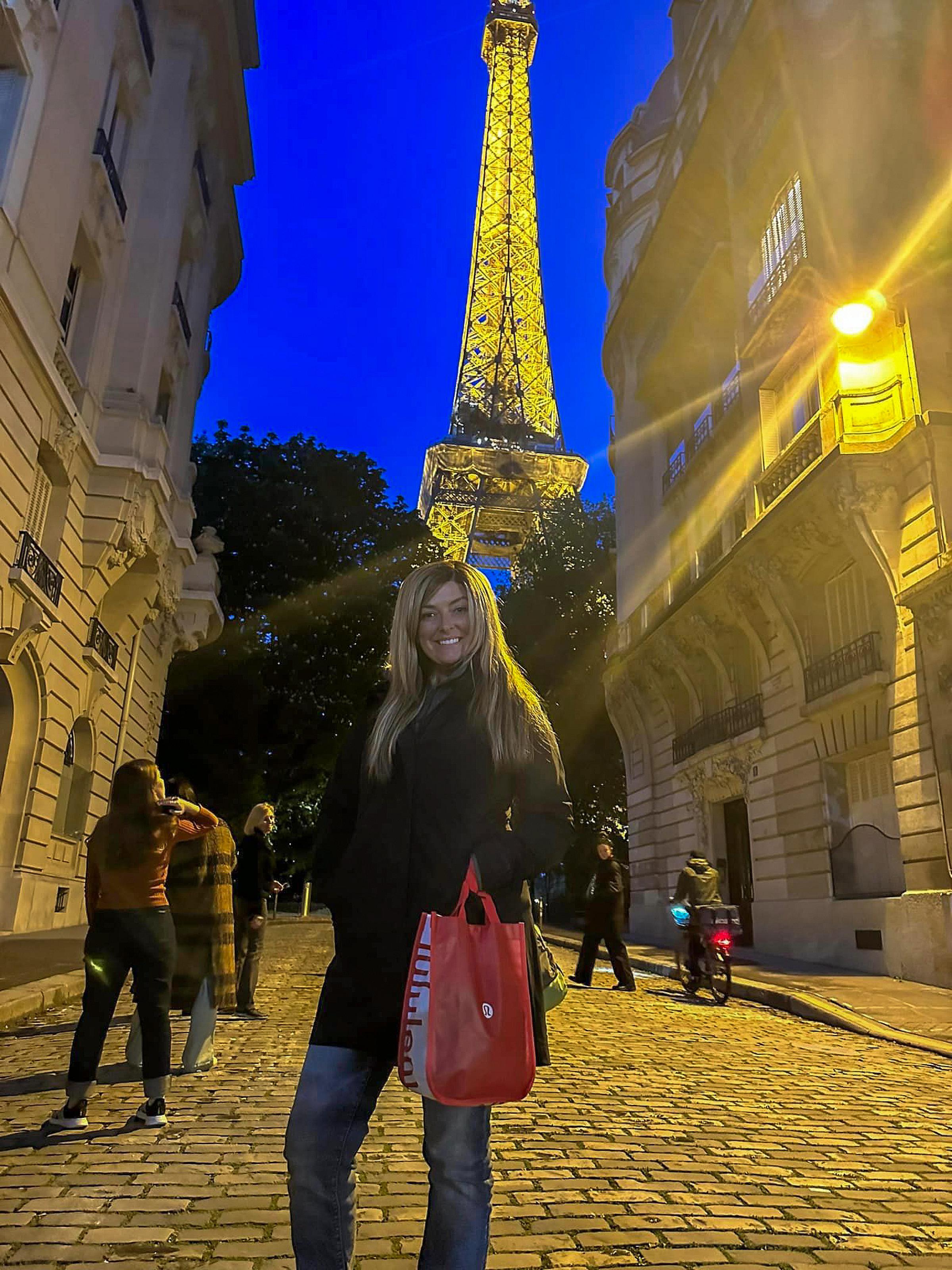 Amber sightseeing in Paris