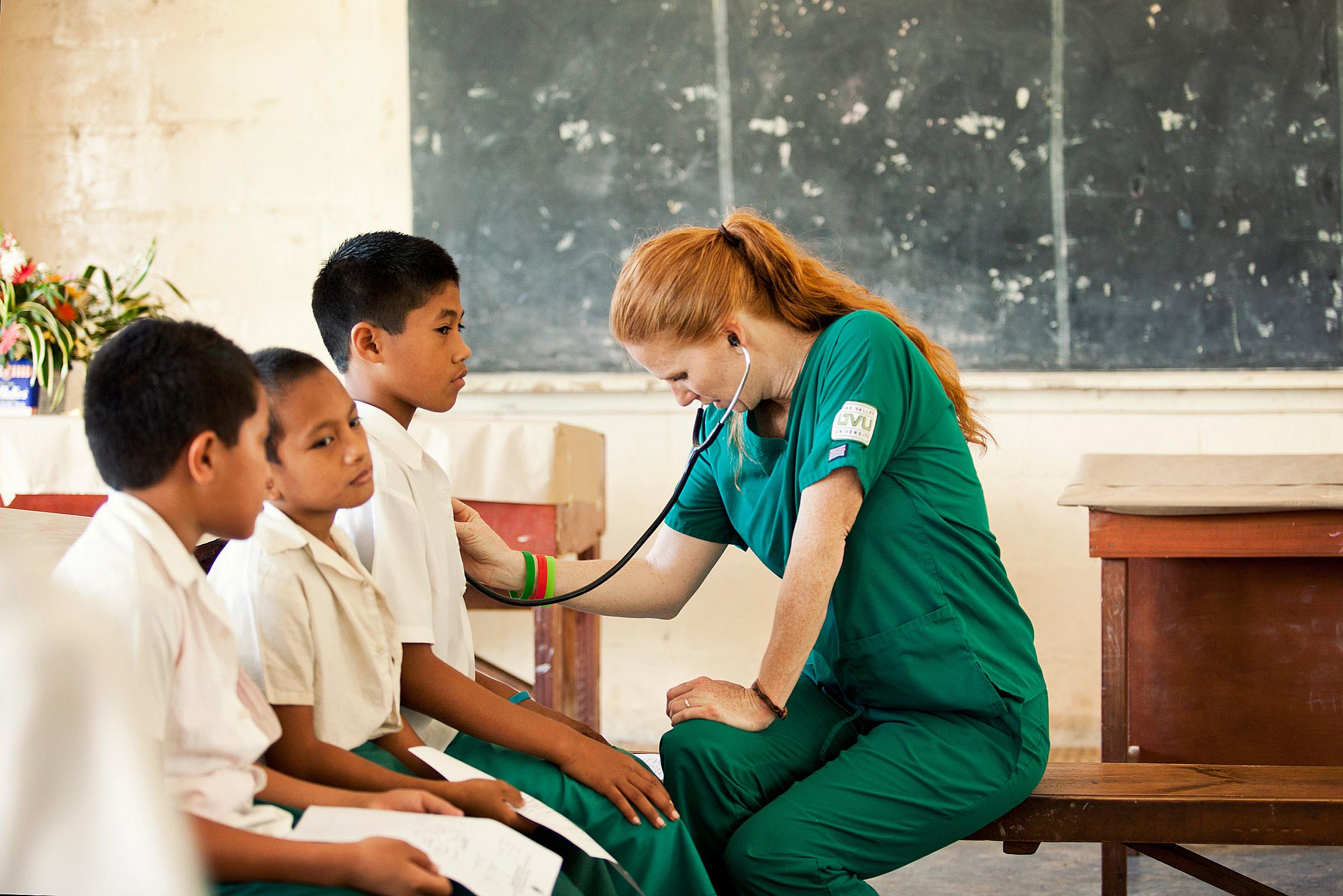 UVU nursing student in a clinic