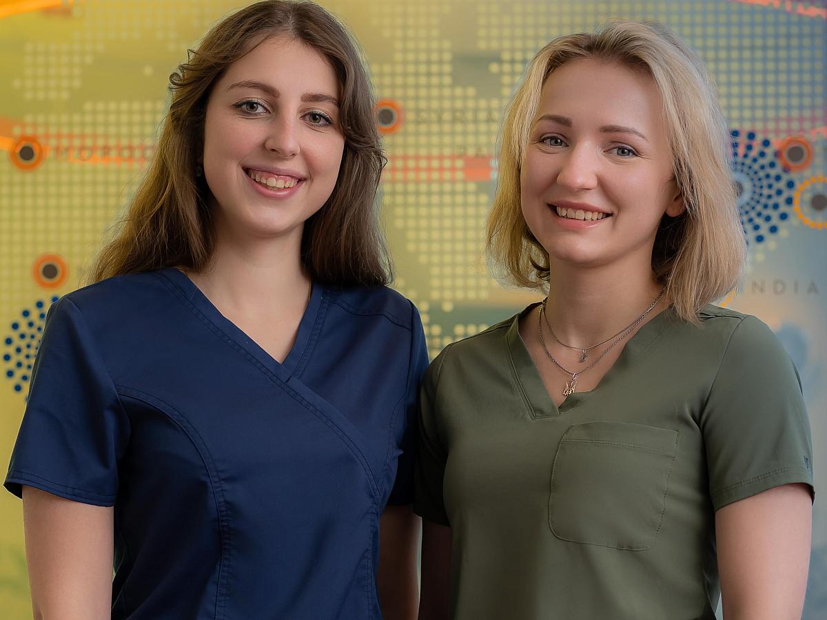 Daryna Dikunova, MD, left, and Oleksandra “Sasha” Melnyk, MD.