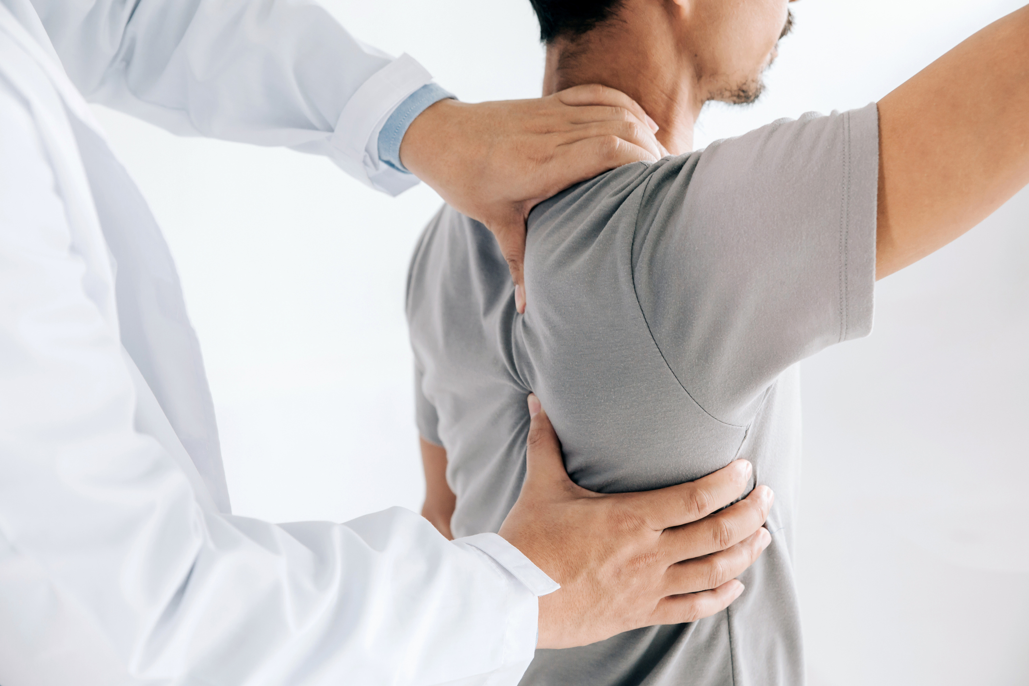Treating Shoulder Pain Without Surgery