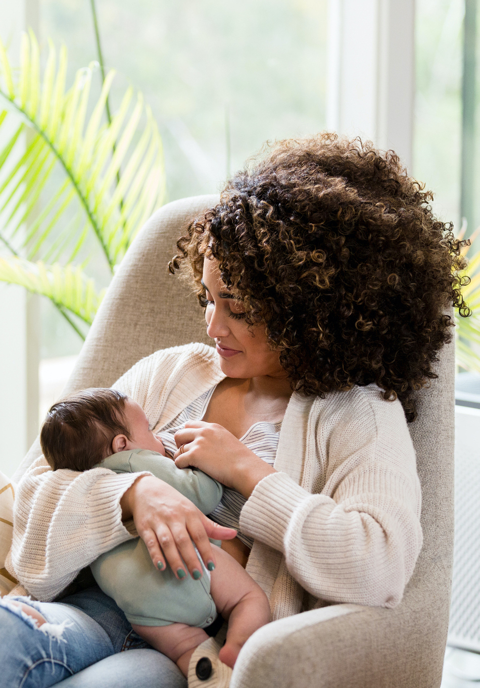 Can Anxiety Transfer to My Baby Through Breastfeeding?