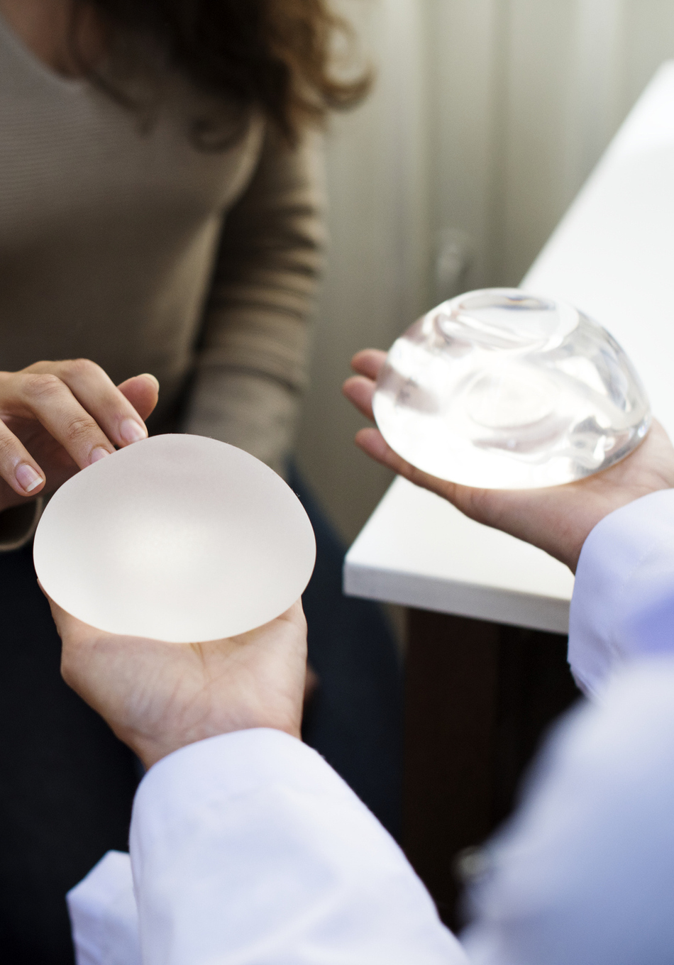 Do Women With Breast Implants Have a Higher Risk of Cancer?