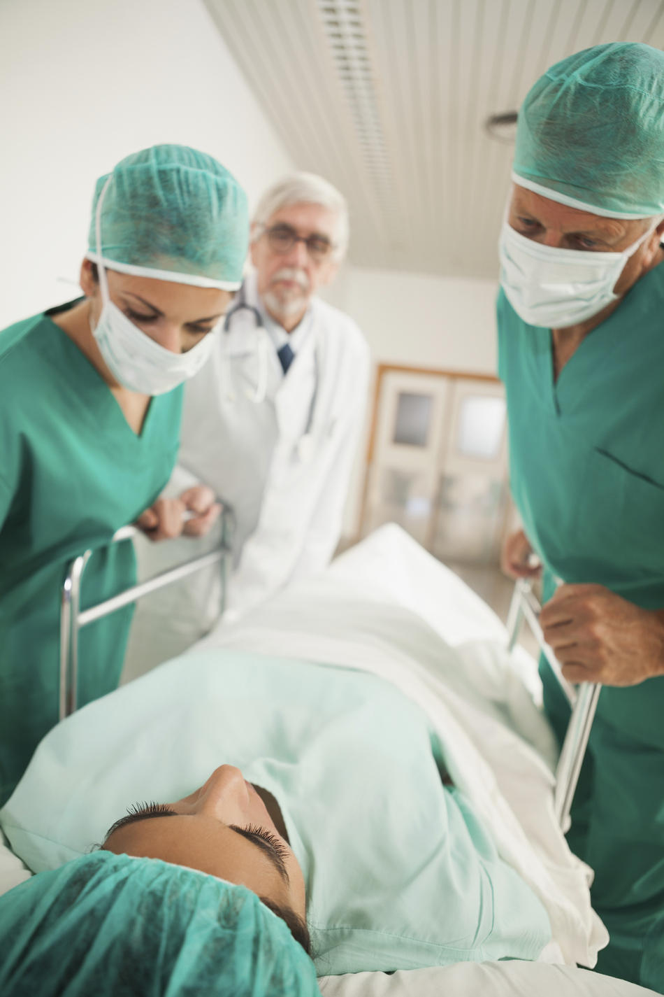 How to Identify and Treat Post-Surgery Infections