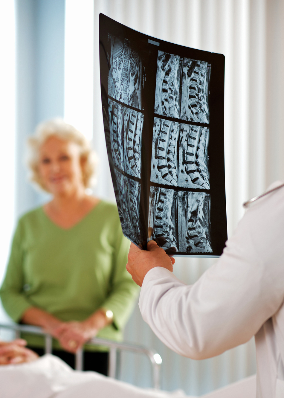 What to Expect After Endoscopic Spine Surgery